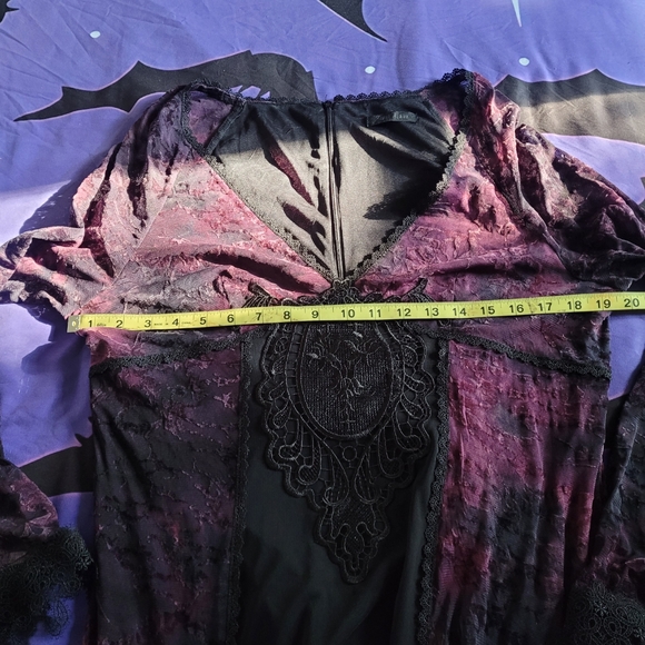 Gothic Burgundy and Black Dress - Picture 10 of 11